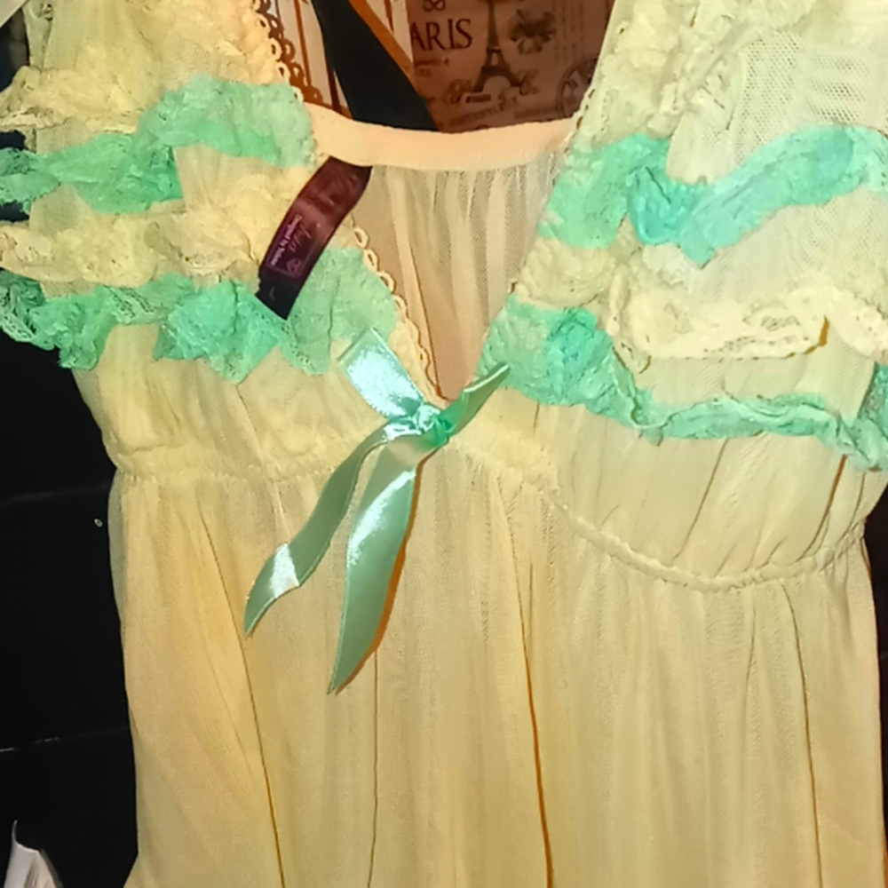 DARLING VINTAGE TEDDY